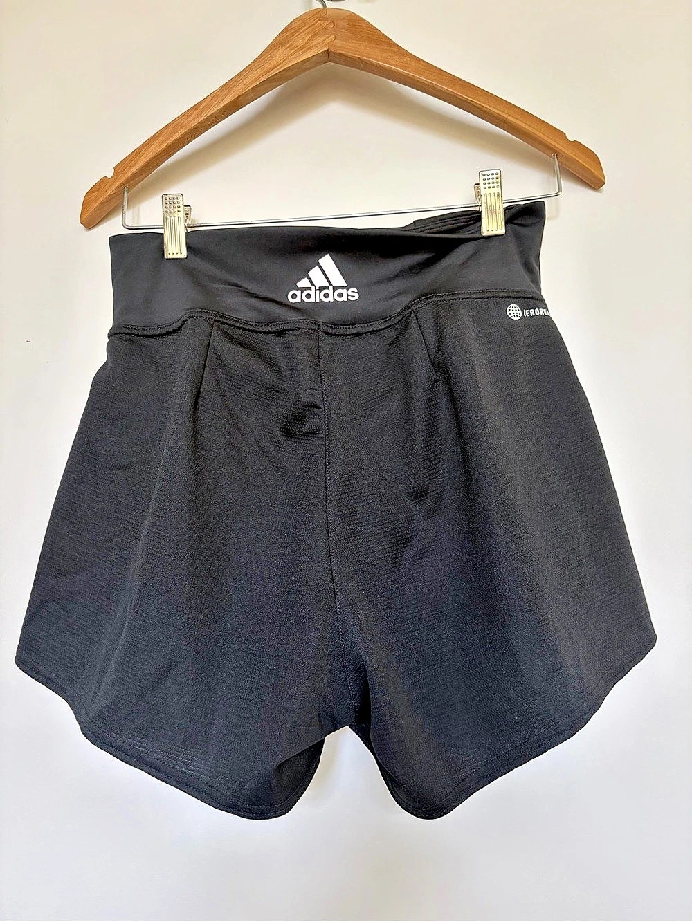 adidas Women's Athletic Shorts Black Medium Like New